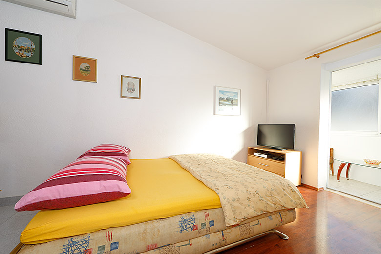 apartments Brkuši, Makarska - living room