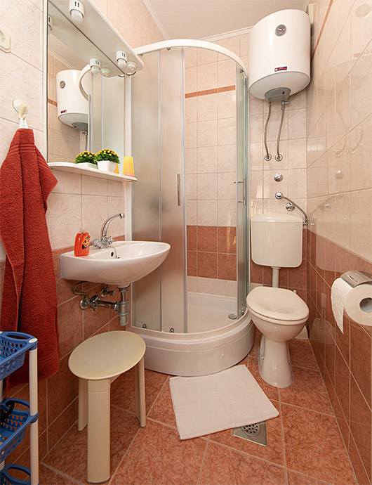 apartments Bidol, Makarska - bathroom