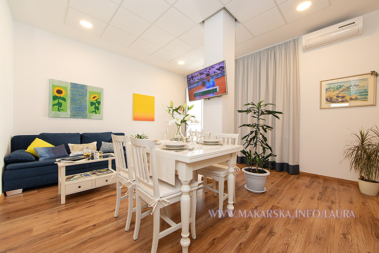 apartments Laura, Makarska - dining room