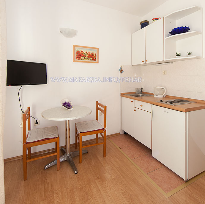 Apartments Lidija Pehar, Makarska - dining room