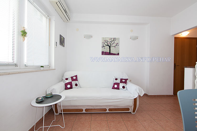 apartments Lidija Pehar, Makarska - living room