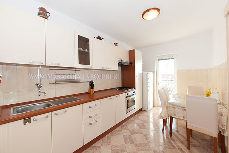 apartments Prli, Makarska - kitchen